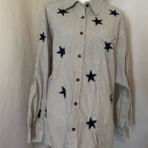 🇺🇸Quacker Factory Navy & White Stripe Button down Shirt with Embroidered Stars